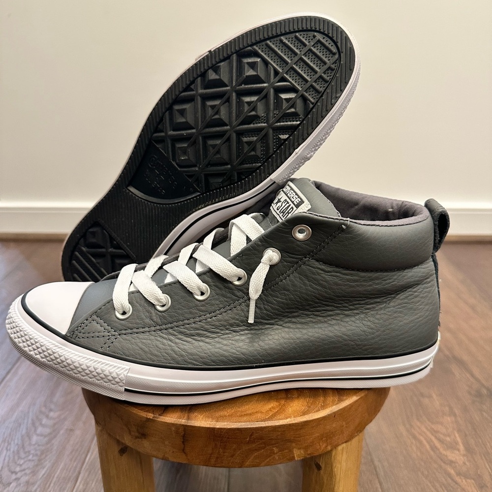 Converse CTAS Gray Faux Leather Mid Sneakers, Men’s 9.5 | Women’s 11.5 Like New!